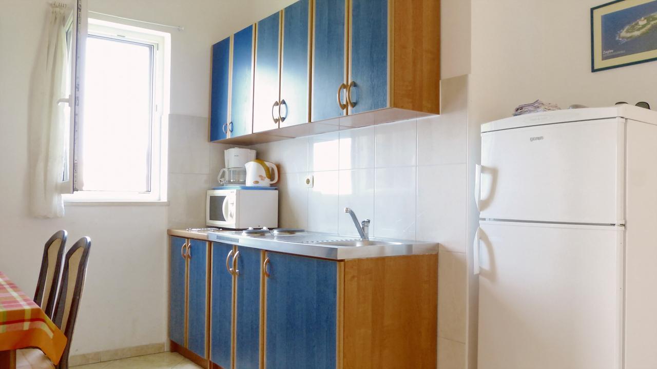 Beach Front Apartments Balica Rat 奥米什 外观 照片